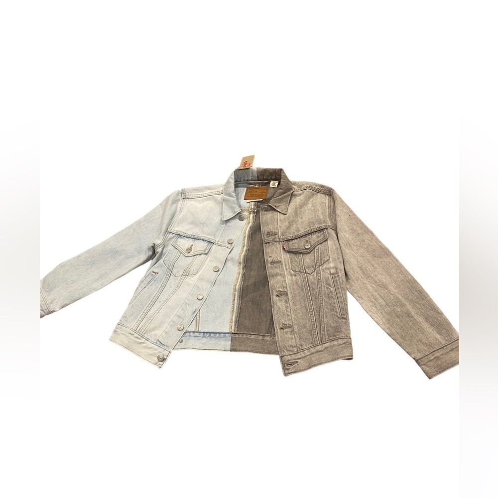 (Very rare) Levi’s two tone denim trucker jacket​
